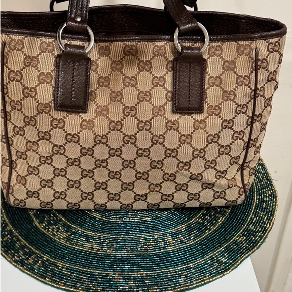 Gucci Beige Monogram Tote Bag - Picture 10 of 15